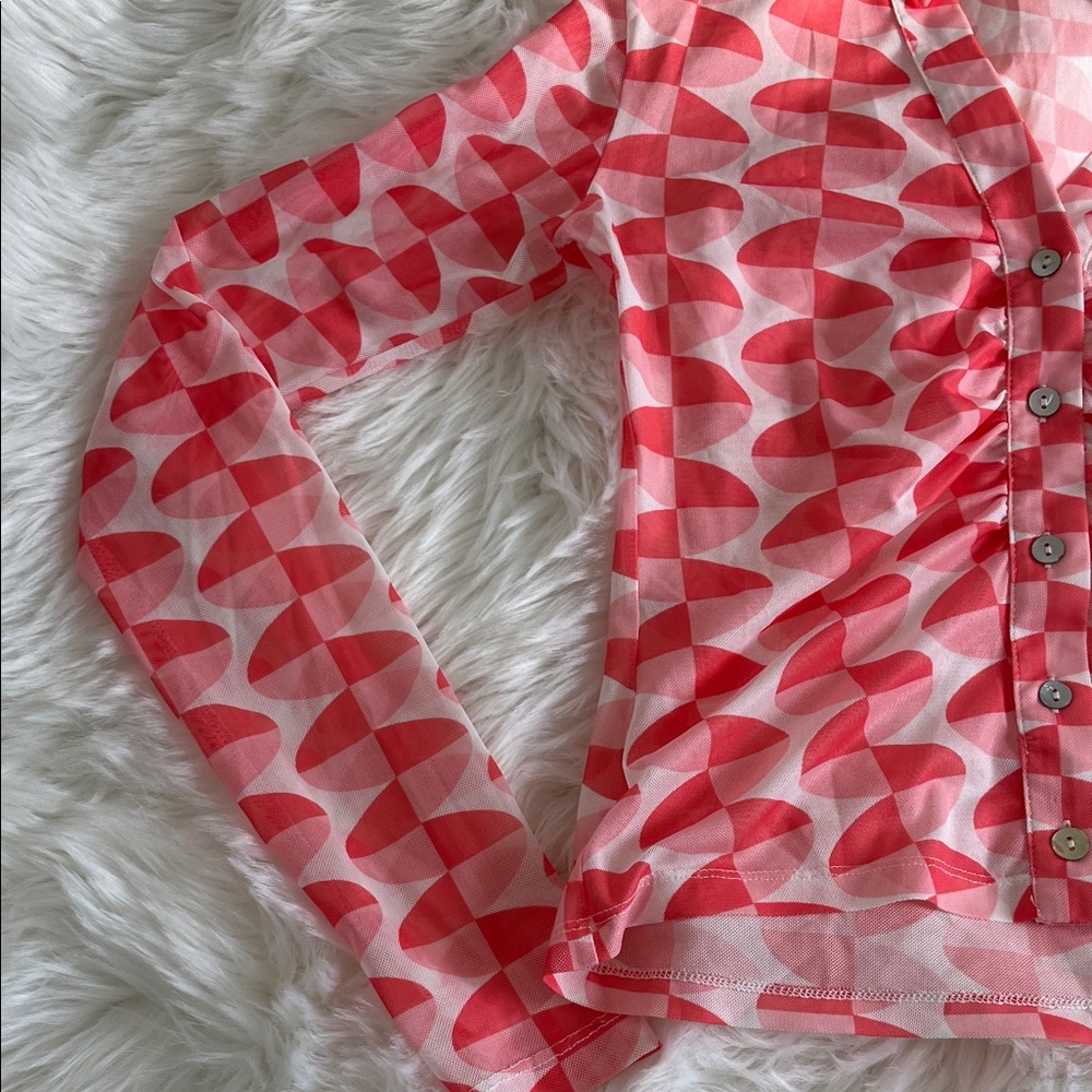 Pink Geometric Button-Up Top - Picture 2 of 8